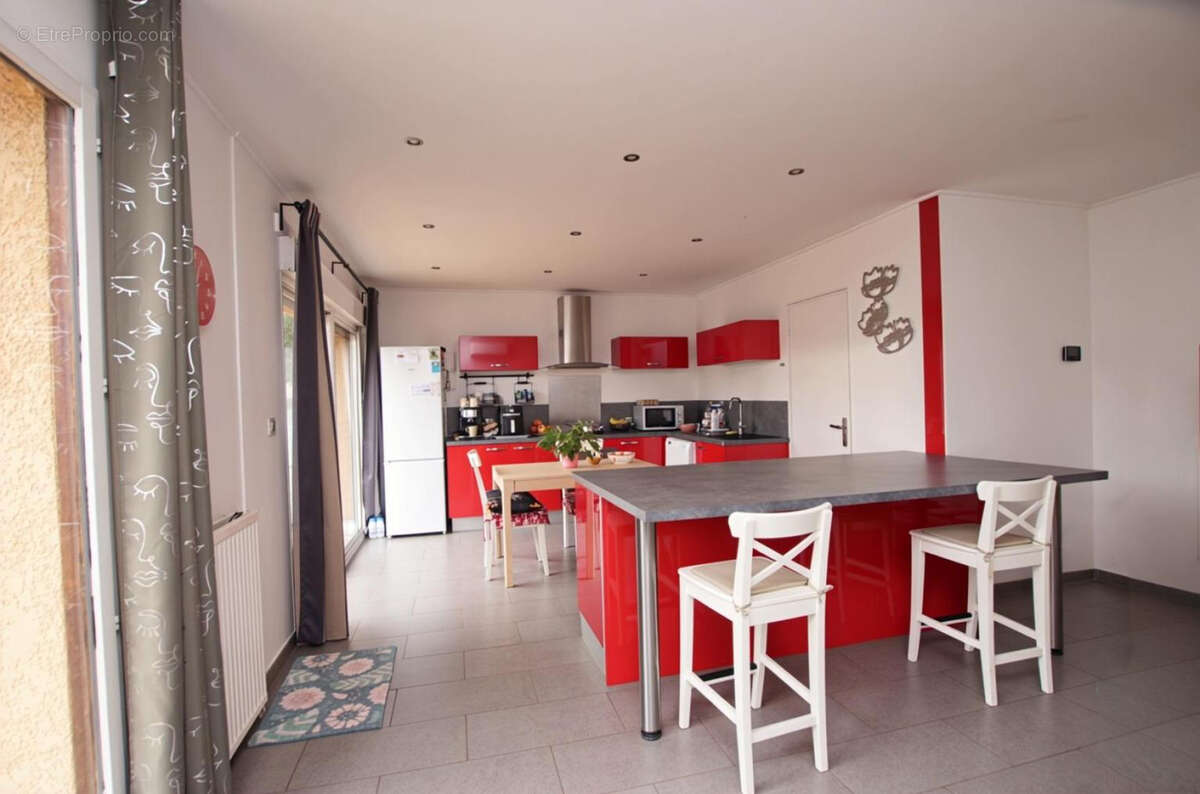 Maison à MIONS