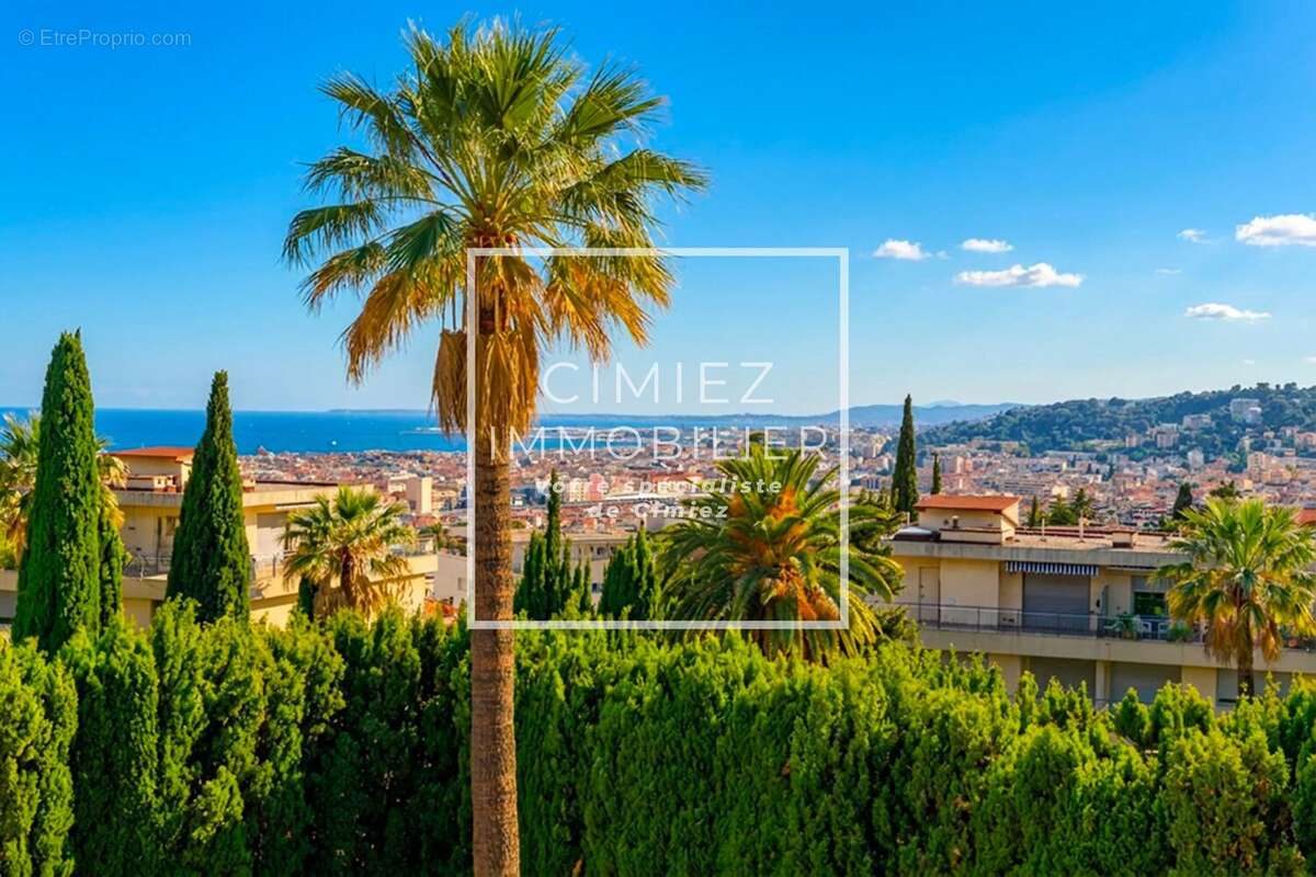 Appartement à NICE