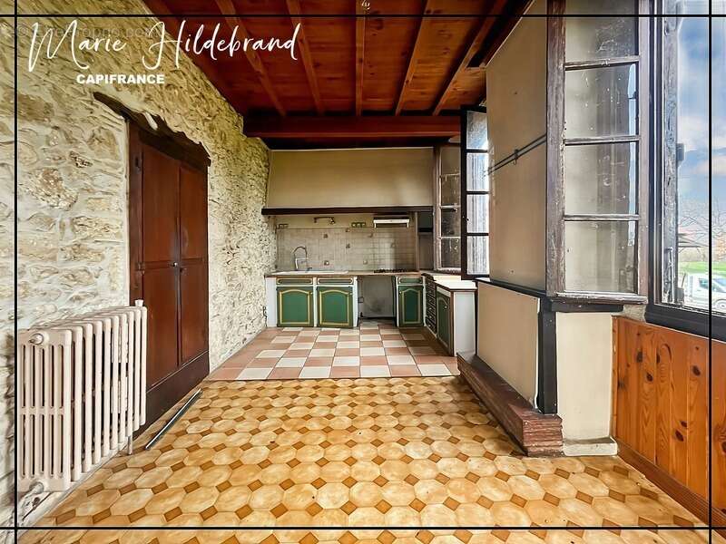 Maison à MAUVEZIN