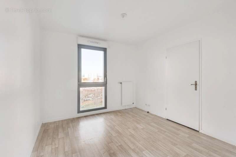 Appartement à EPINAY-SUR-SEINE