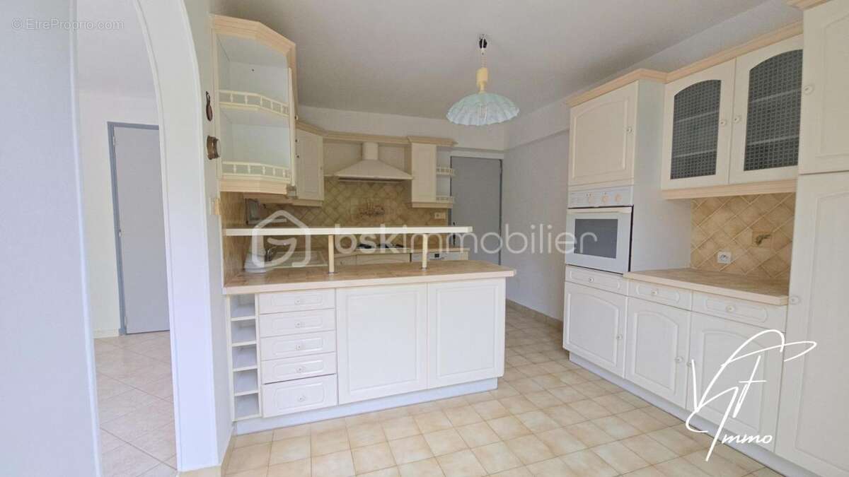 Maison à SIX-FOURS-LES-PLAGES