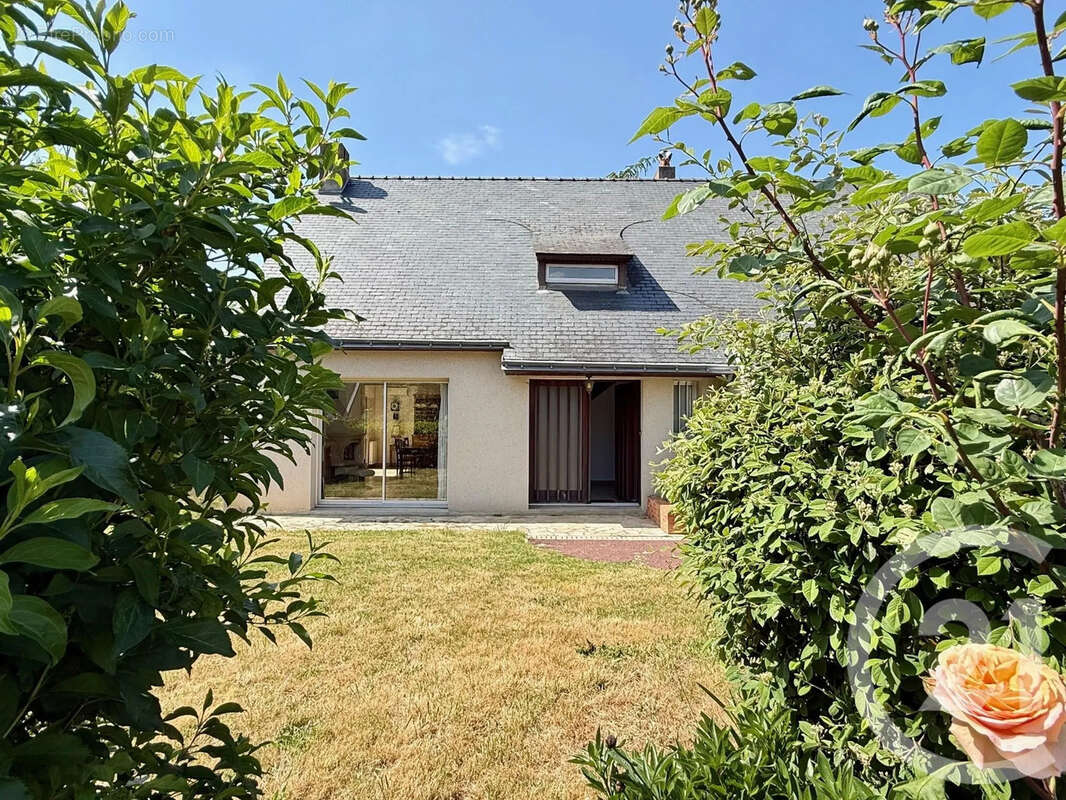 Maison à BOUCHEMAINE