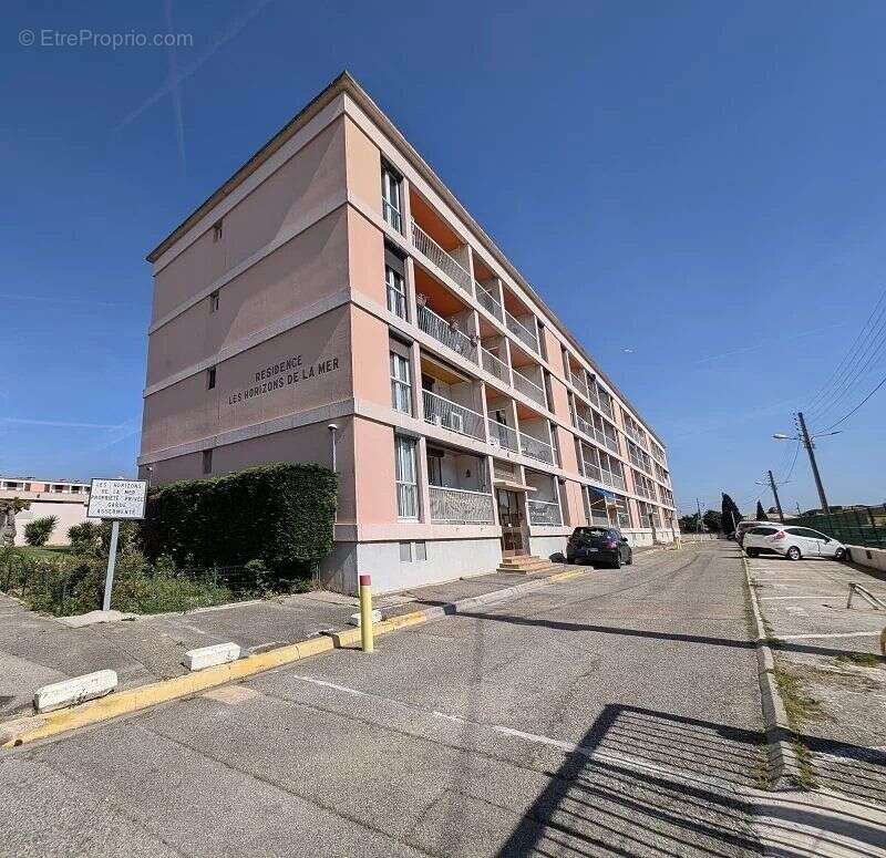 Appartement à PORT-DE-BOUC