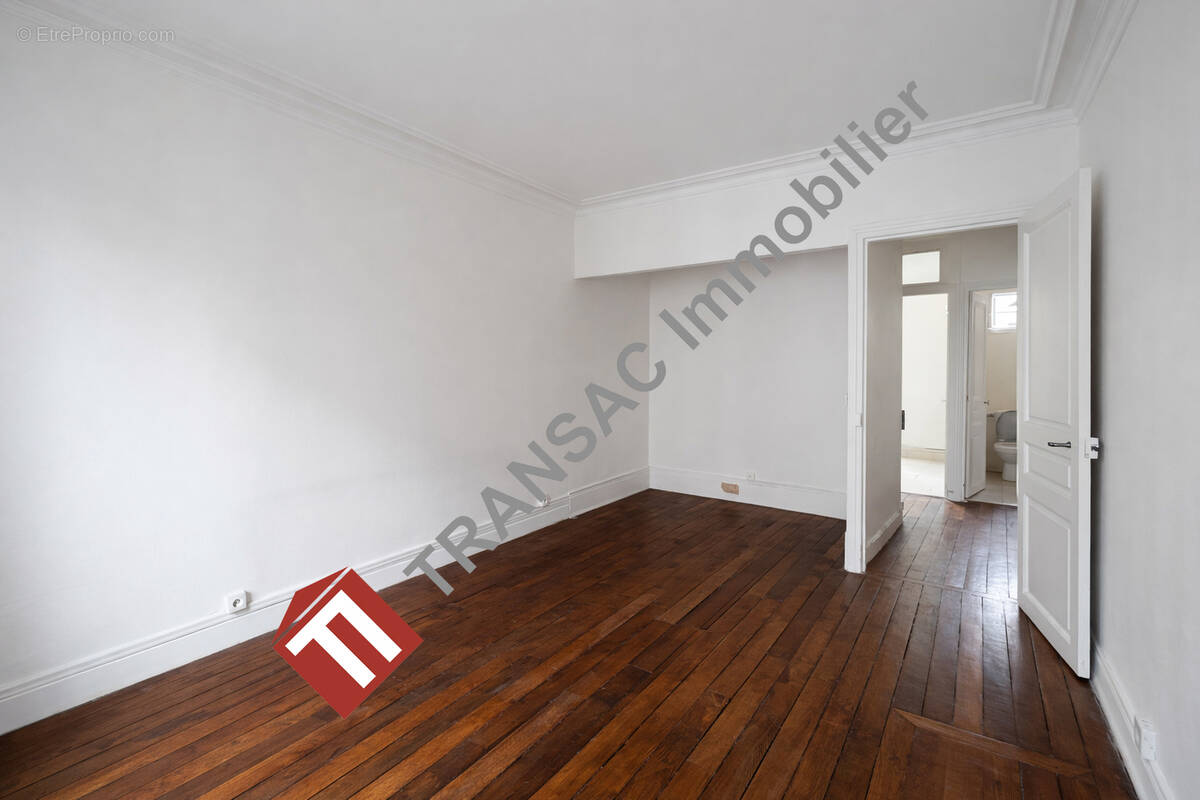 Appartement à CLICHY