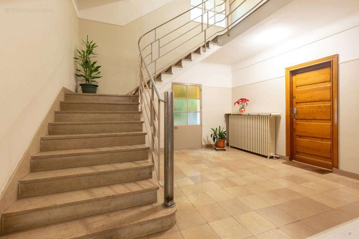 Appartement à PARIS-19E