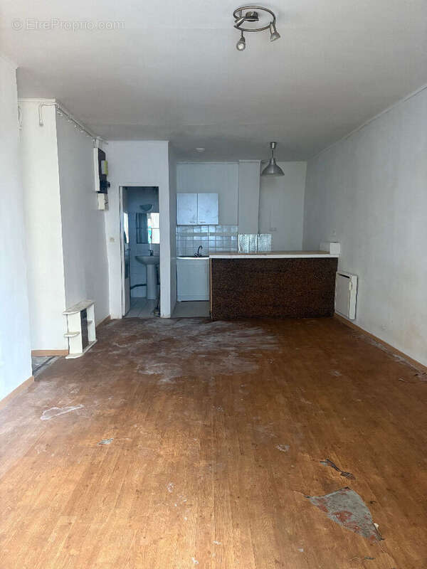 Appartement à MARSEILLE-2E