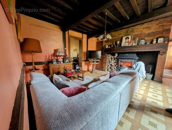 Maison à POIX-DE-PICARDIE