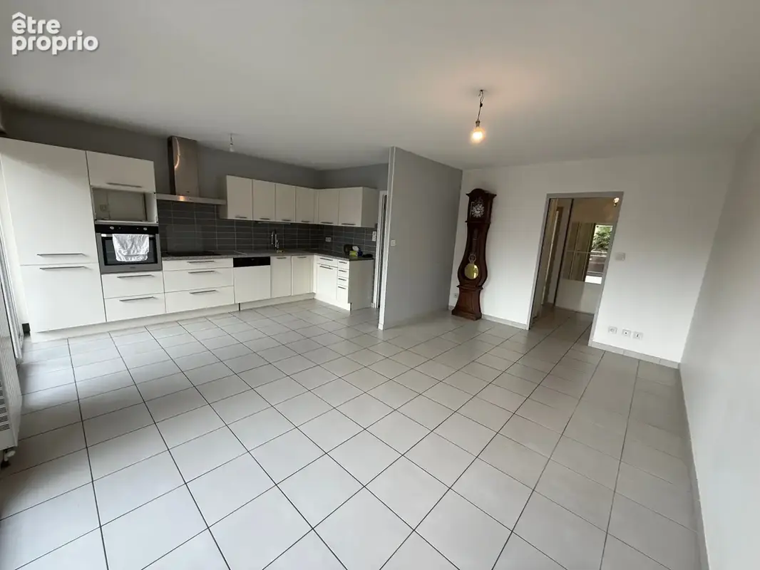Photo Appartement à Fontaine au prix de 99 000€