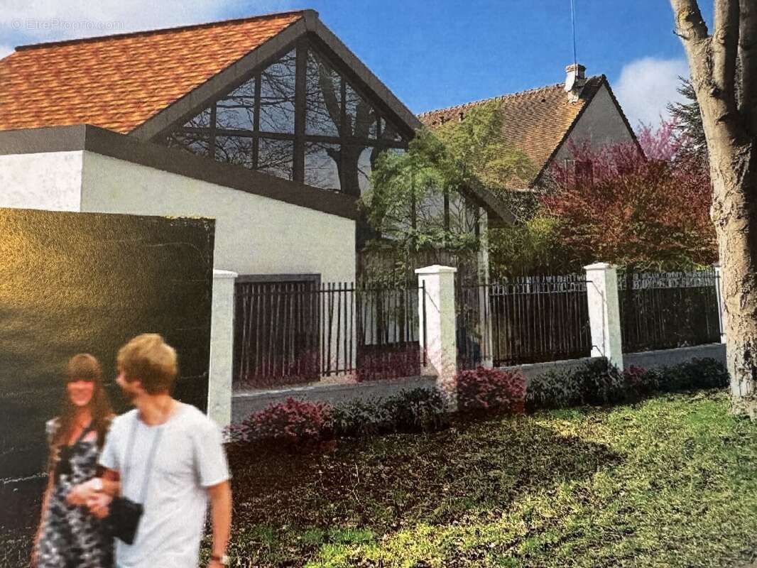 Terrain à LE CHESNAY