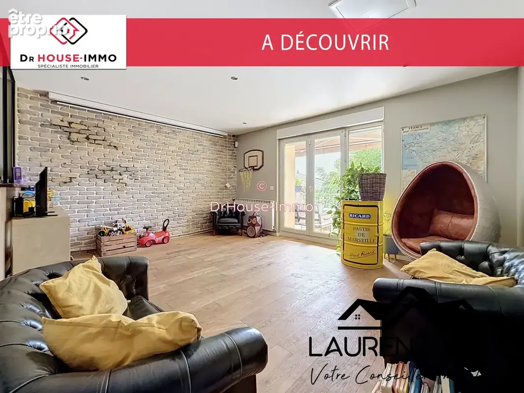 Appartement à BOURG-DE-PEAGE