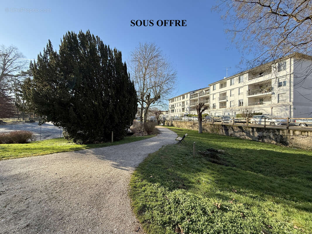 Appartement à THOISSEY