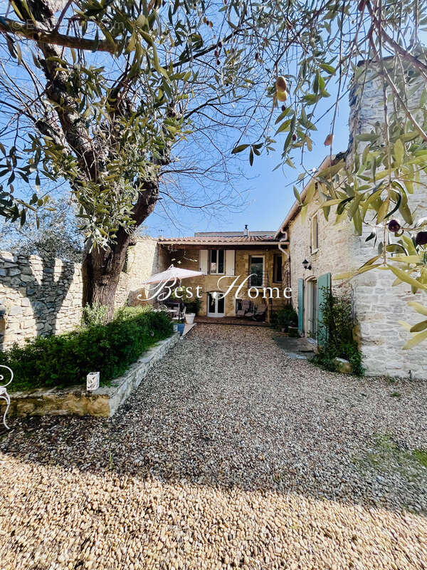 Maison à CALVISSON