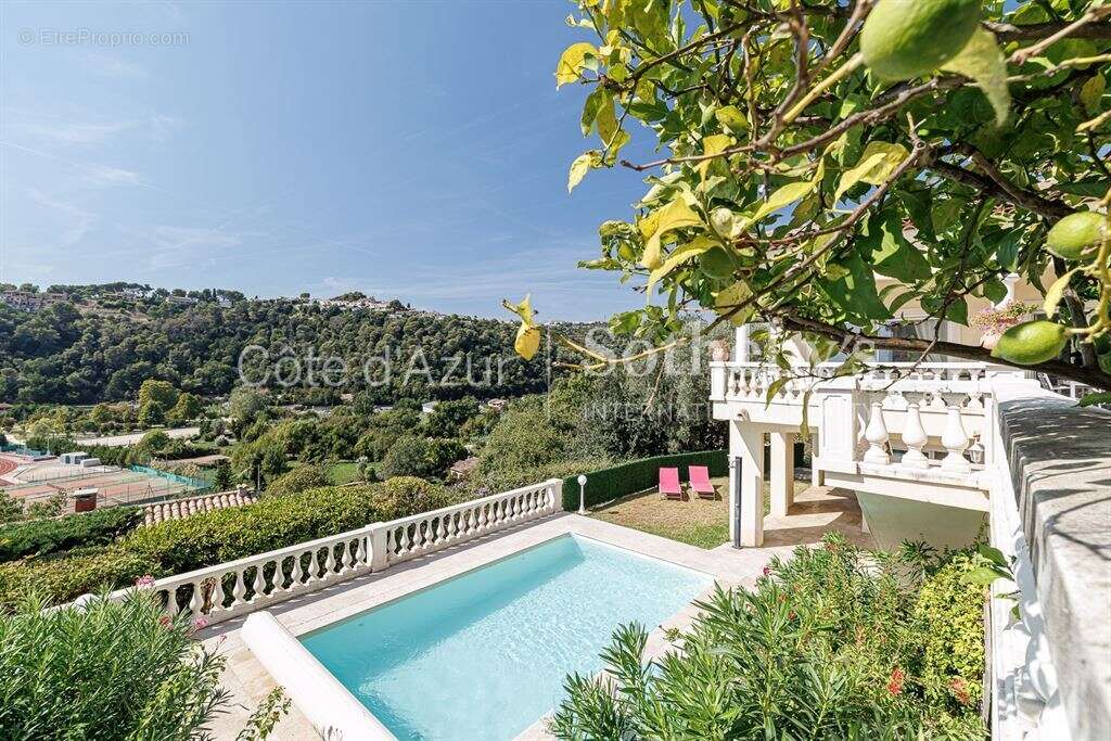 Maison à CAGNES-SUR-MER
