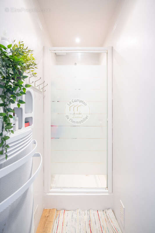 Appartement à MARSEILLE-9E