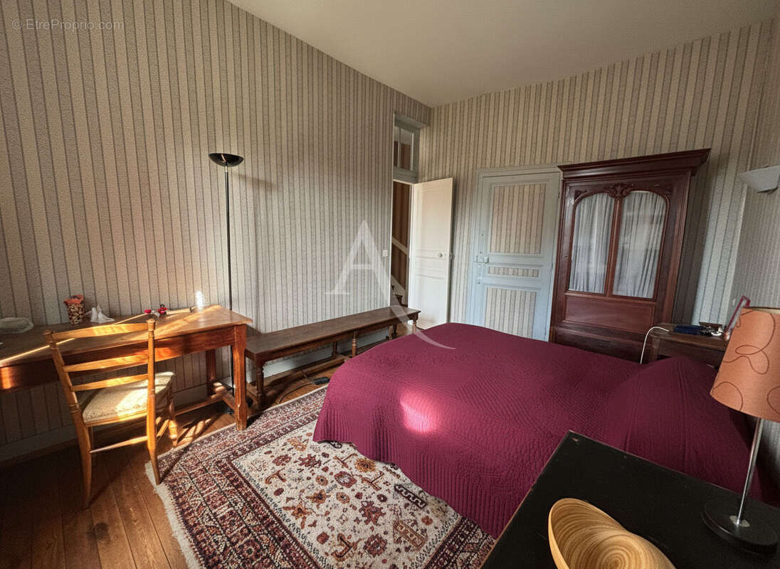 Maison à LAMOTTE-BEUVRON