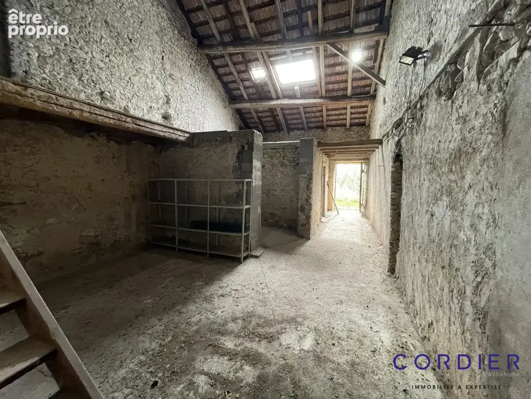 Maison 100 m² à Sainte-Barbe  - photo 8