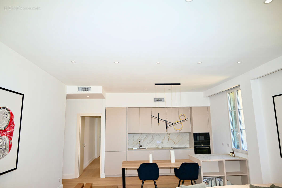 Appartement à BEAULIEU-SUR-MER