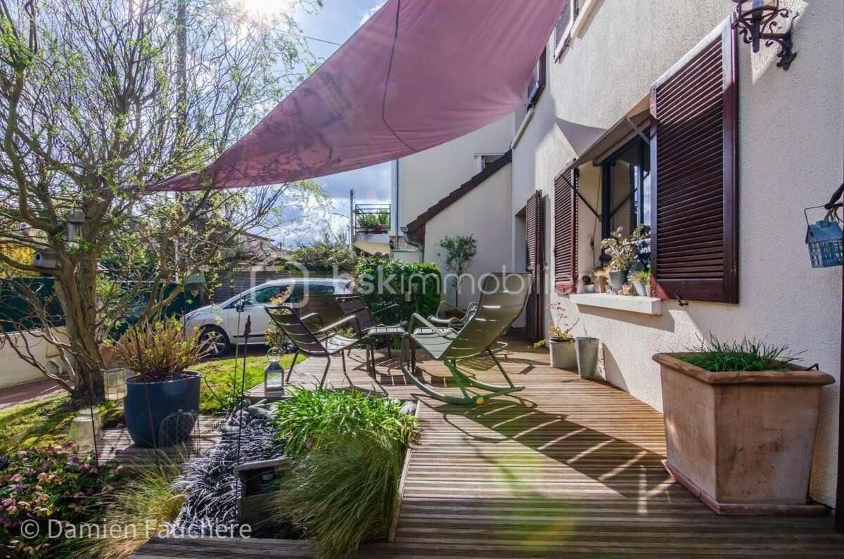 Maison à YERRES