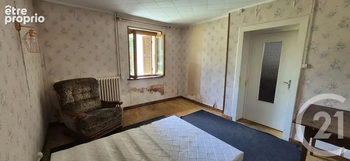 Maison 4 pièces 97 m² à vendre à Savigny-En-Revermont (71580) - photo 6