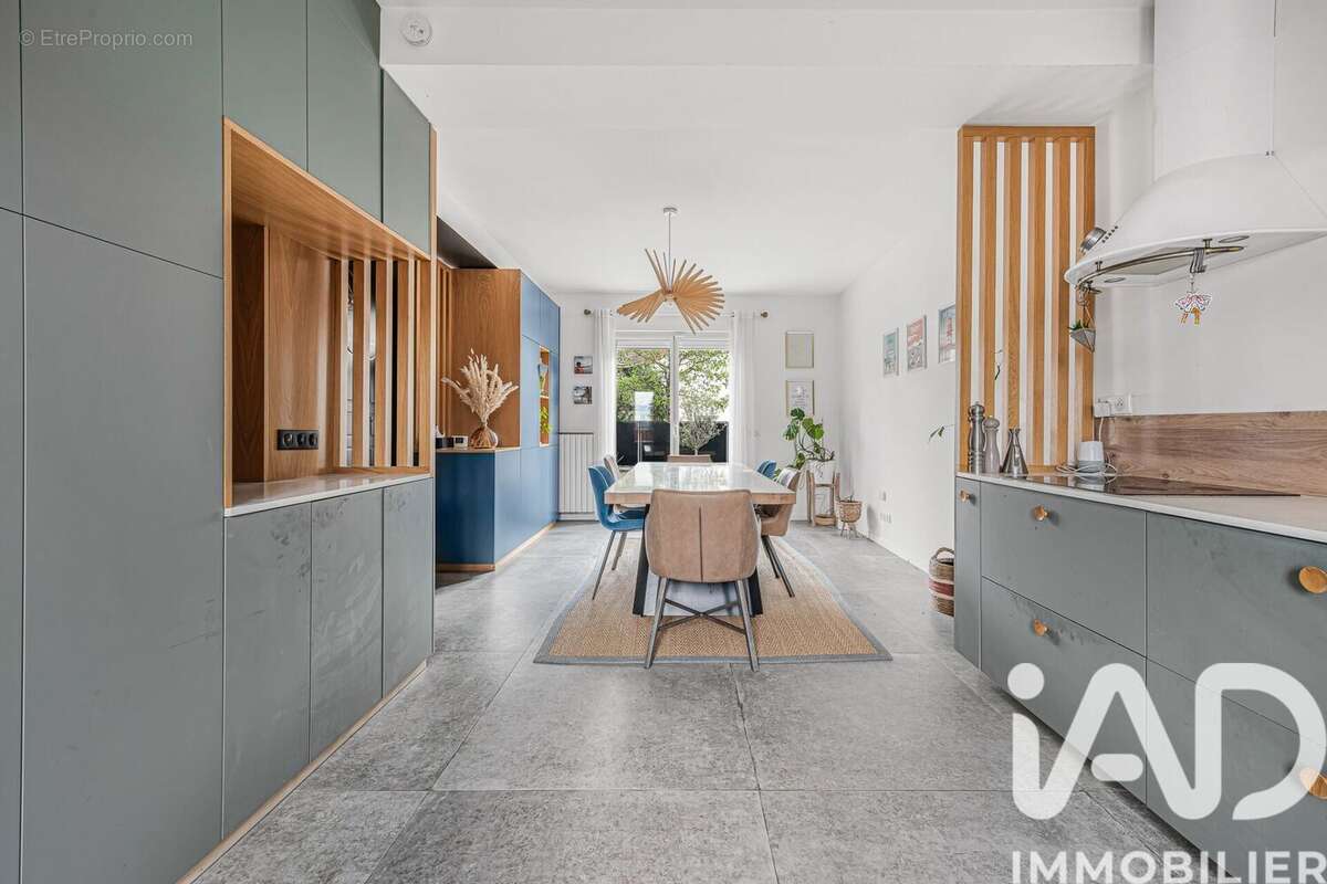 Photo 7 - Maison à NANTERRE