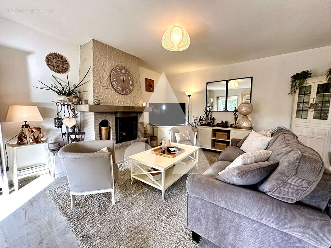 Maison à LE FIDELAIRE