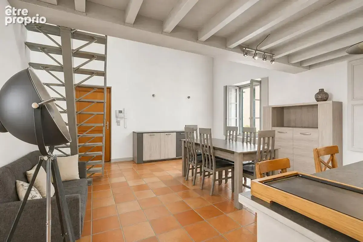 Lumineux duplex a cavaillon - photo 2