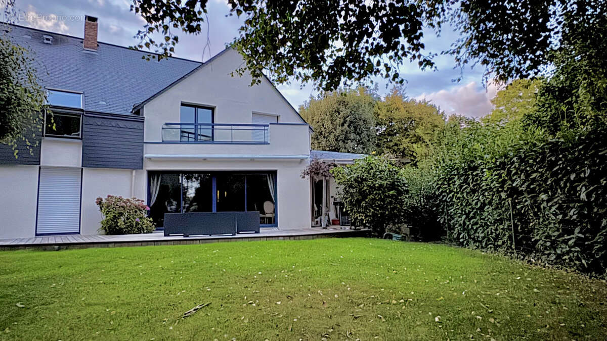 Maison à BOIS-GUILLAUME