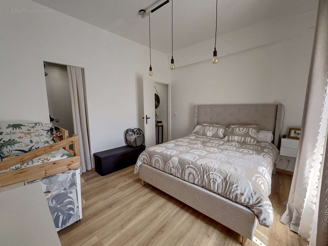 Appartement à OZOIR-LA-FERRIERE