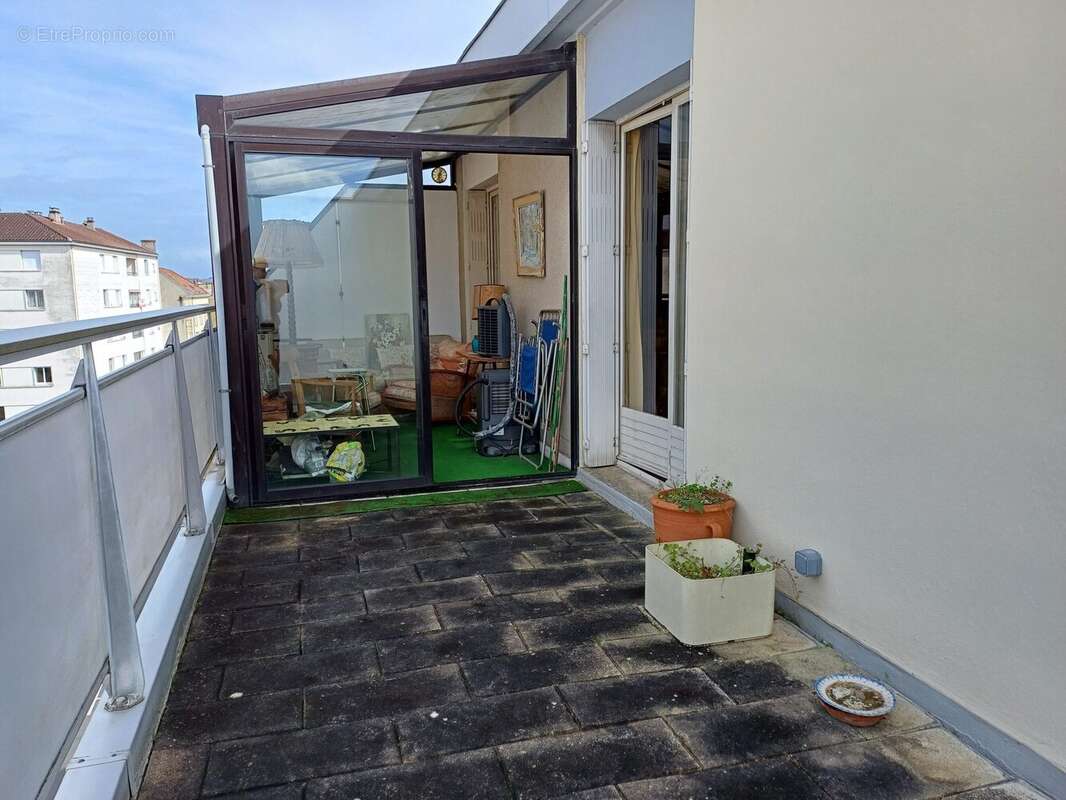 Appartement 91 m² à Perigueux  - photo 3
