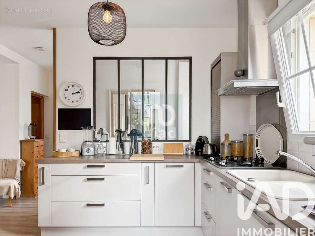 Photo 6 - Maison à CHEVRIERES