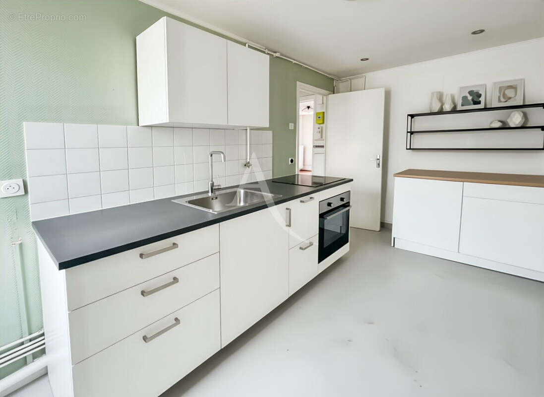 Appartement à PARIS-12E