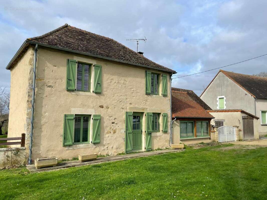 Photo 2 - Maison à LA TRIMOUILLE