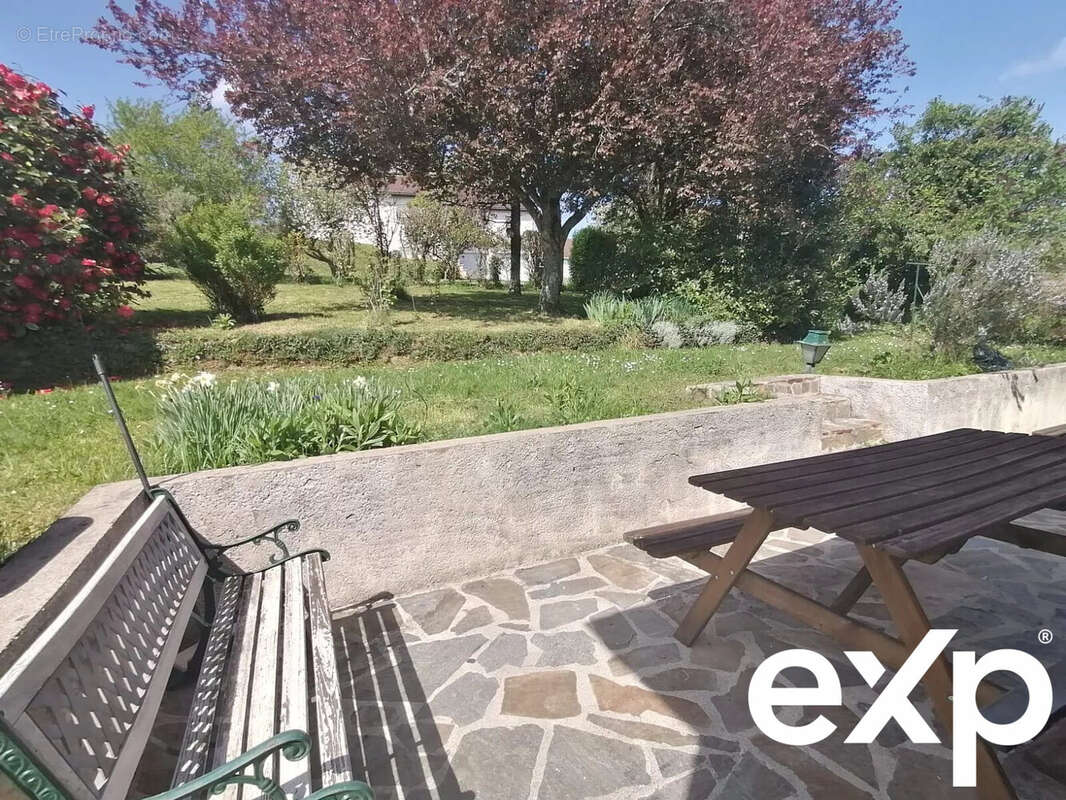 Maison à LA SOUTERRAINE