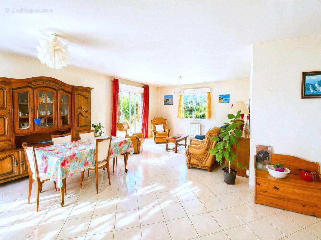 Maison 85 m² à Baud  - photo 6