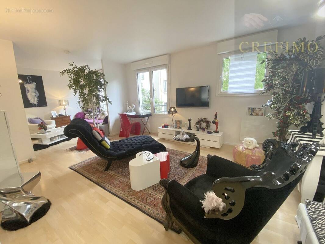 Appartement à ASNIERES-SUR-SEINE