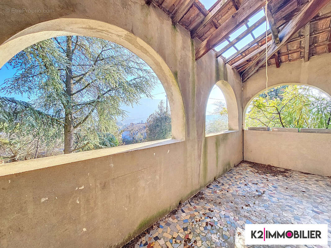 Appartement à PRIVAS