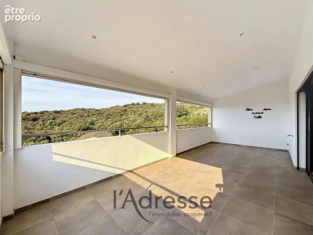 Appartement Duplex 4 pièces - 114 m² - PORTICCIO - Vue mer - Dernier étage - Garage - photo 6