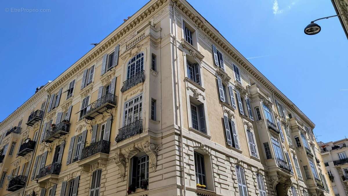 Appartement à NICE