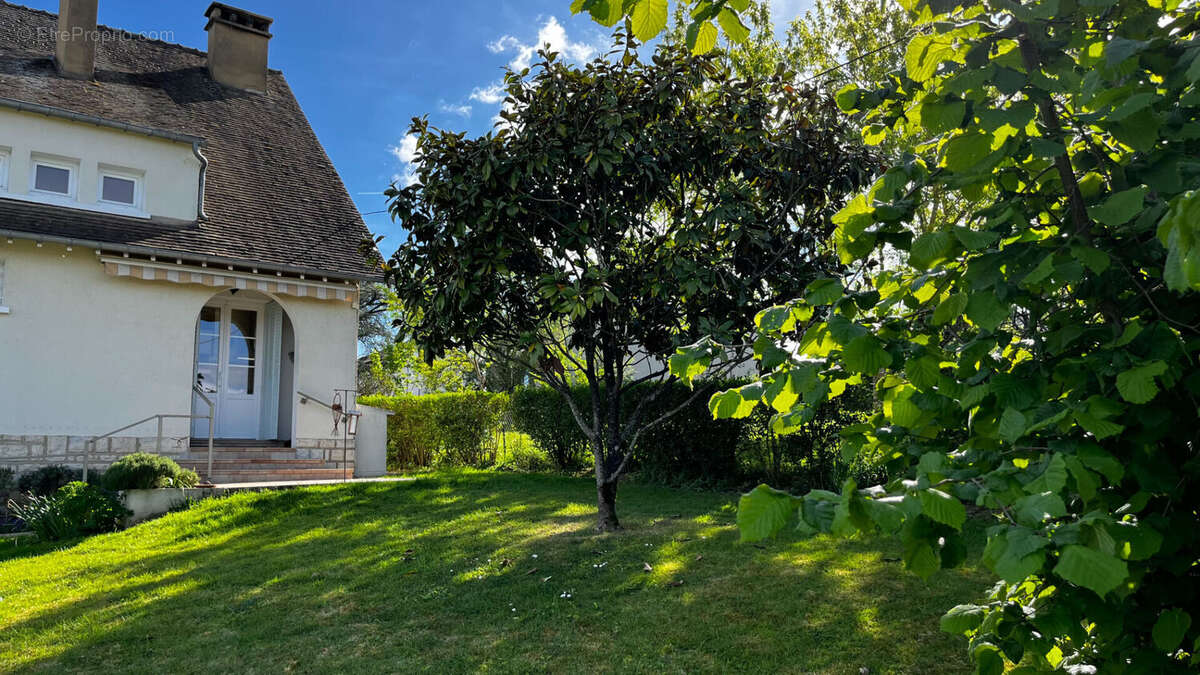 Maison à AUXERRE