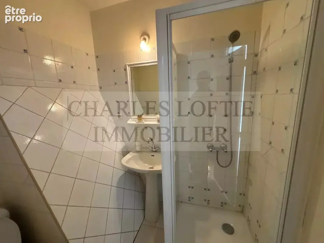 Magnifique propriété de caractère comprenant 2 maisons, piscine et dépendances - photo 19