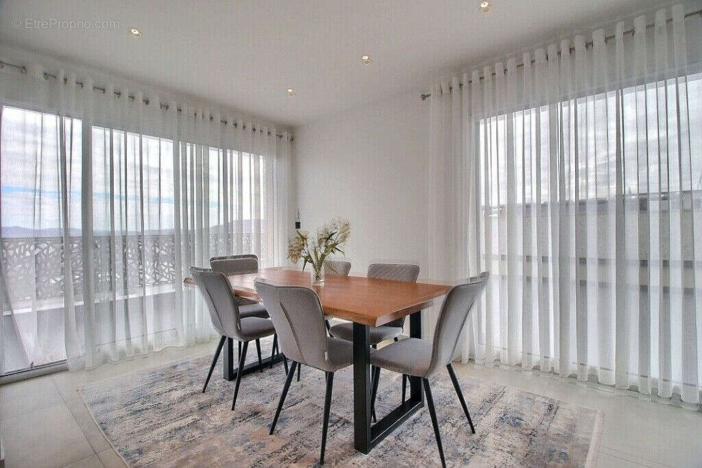 Maison à CLERMONT-FERRAND