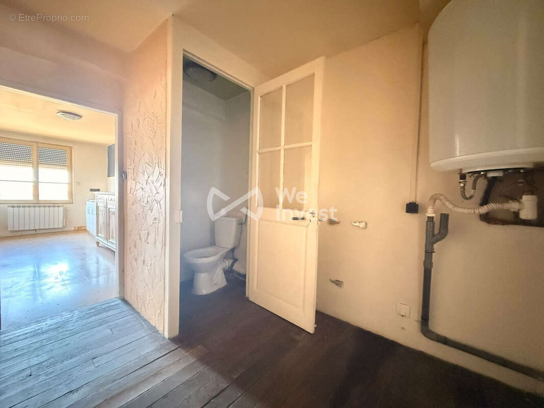 Appartement 320 m² à Stenay  - photo 4