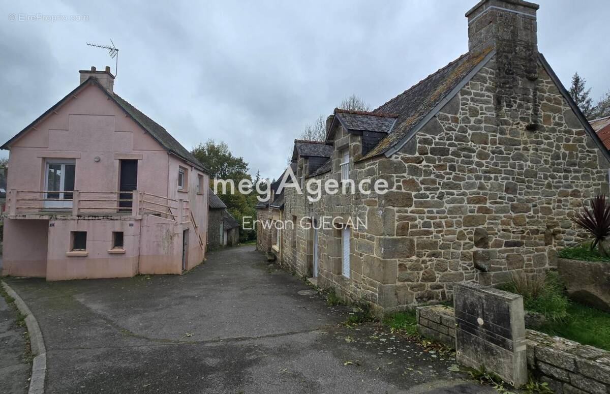 Maison à LANGOELAN