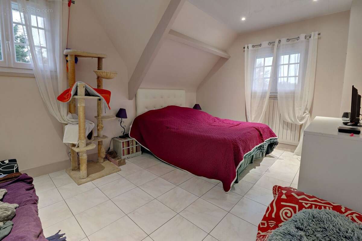 Maison à EZY-SUR-EURE