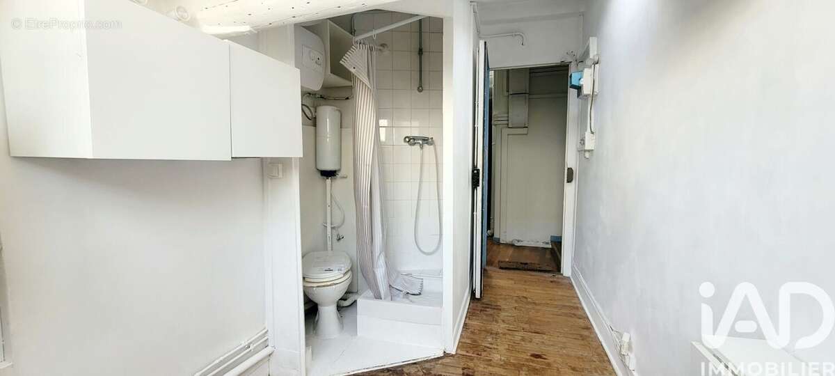 Photo 2 - Appartement à PARIS-18E