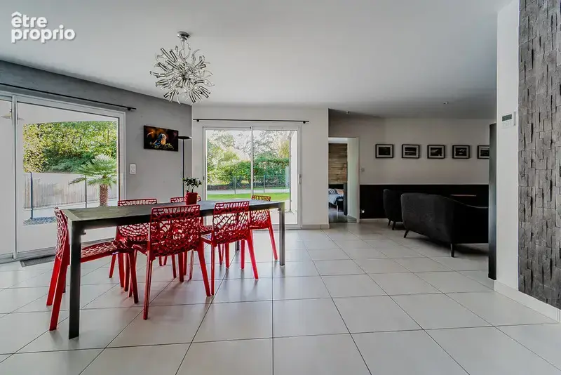 Maison plain-pied, 4 chambres, 733 m² jardin - photo 2