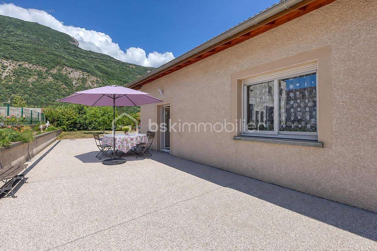 Maison de 182m2 plus atelier - photo 21