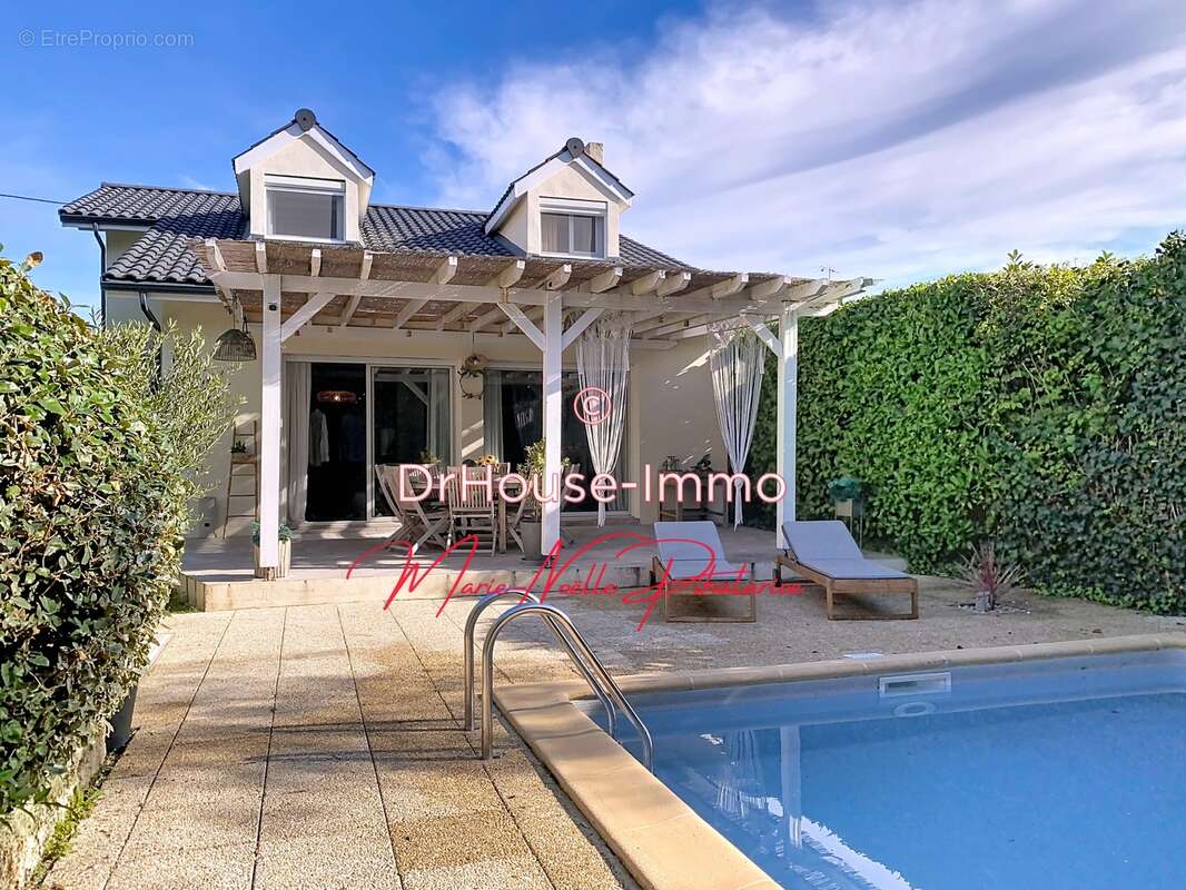 Maison à SAINT-MEDARD-EN-JALLES