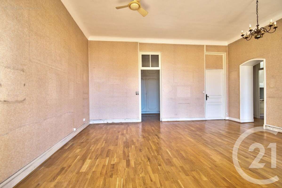 Appartement 92 m² à Nice  - photo 5