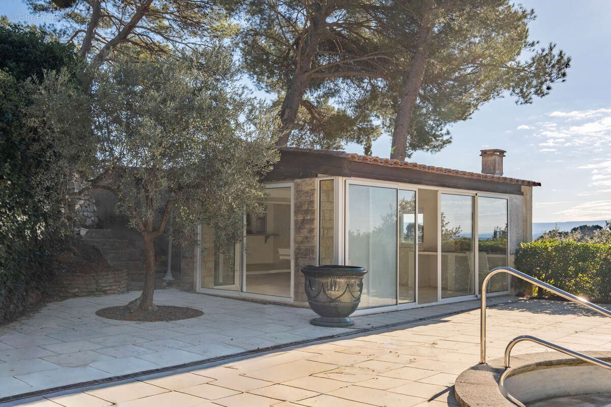 Maison à BEAUMES-DE-VENISE